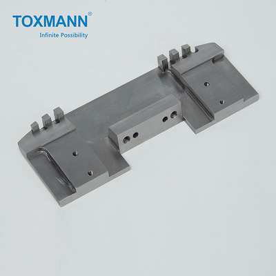HRC21-22 ชิ้นส่วนกลึงที่มีความแม่นยำขนาดเล็ก Stainless Steel S136 Material