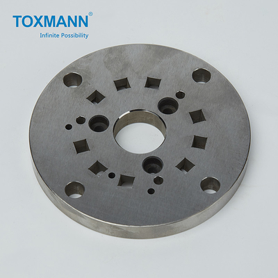 ชิ้นส่วนโลหะกลึงความแม่นยำ DC53 HRC58-62 ความคลาดเคลื่อน 0.01mm