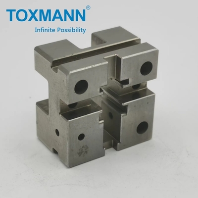 การแปรรูปชิ้นส่วนโลหะ cnc ที่ทําตามสั่งความแม่นยําสูง บริการบดสําหรับชิ้นส่วนเครื่อง