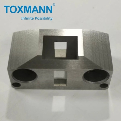 OEM การแปรรูป CNC ตามสั่ง อลูมิเนียม เหล็ก ทองแดง โลหะ การแปรรูป CNC ความแม่นยําสําหรับชิ้นส่วนเครื่องจักร