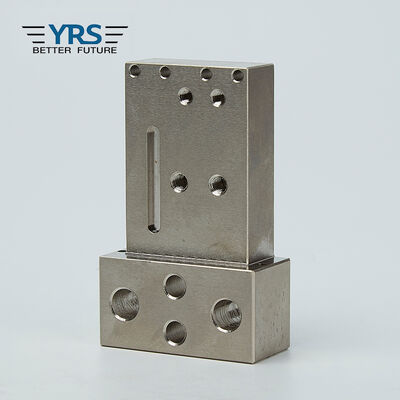 SKD61 Metal CNC Milling Machining Parts Tolerance 0.02mm ทนทาน